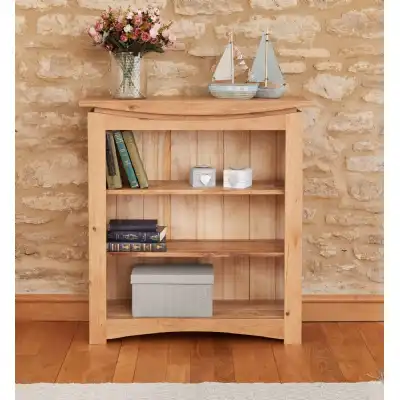 Light Solid Oak Small Low Bookcase Shelf Display Shelf Unit