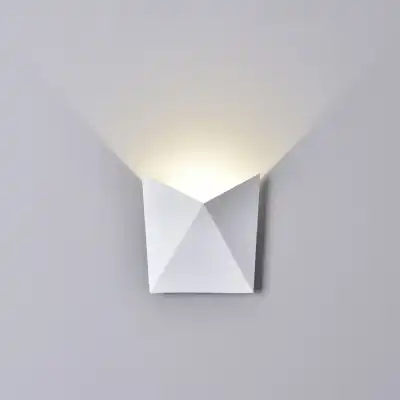 Triax Wall Lamp, 8W LED, 3000K, 750lm, IP54, Sand White, 3yrs Warranty