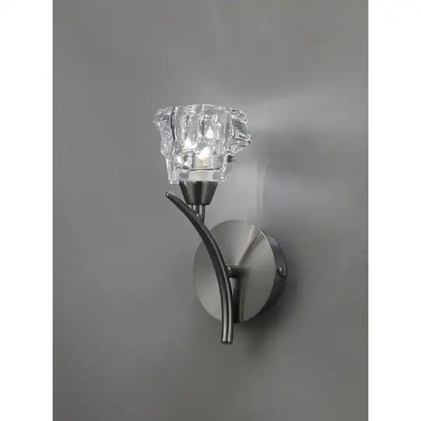 Iku Wall Lamp Switched 1 Light G9, Satin Nickel