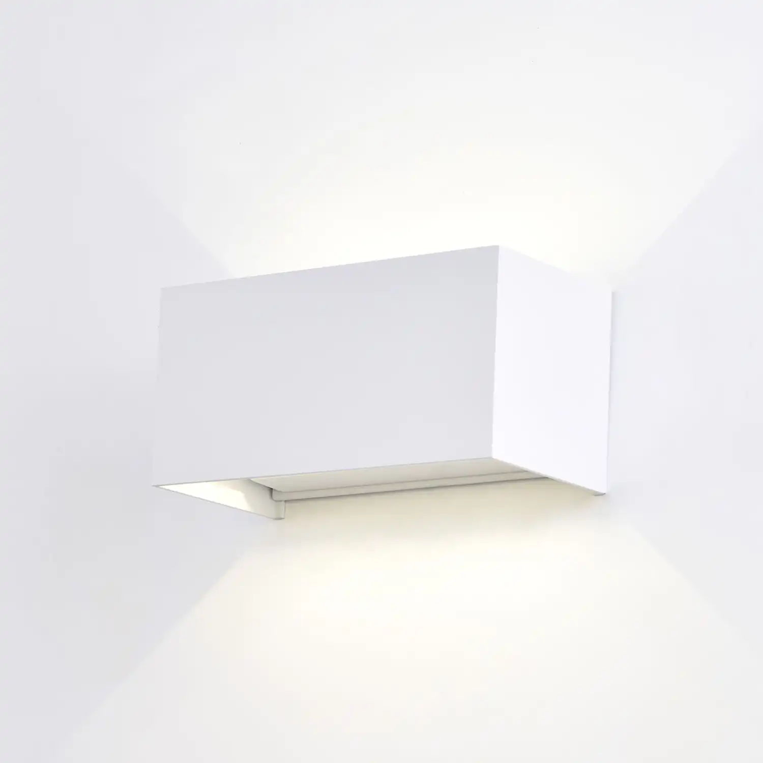 Davos Rectangle Wall Lamp, 4 x 6W LED, 3000K, 2200lm, IP54, White, 3yrs Warranty